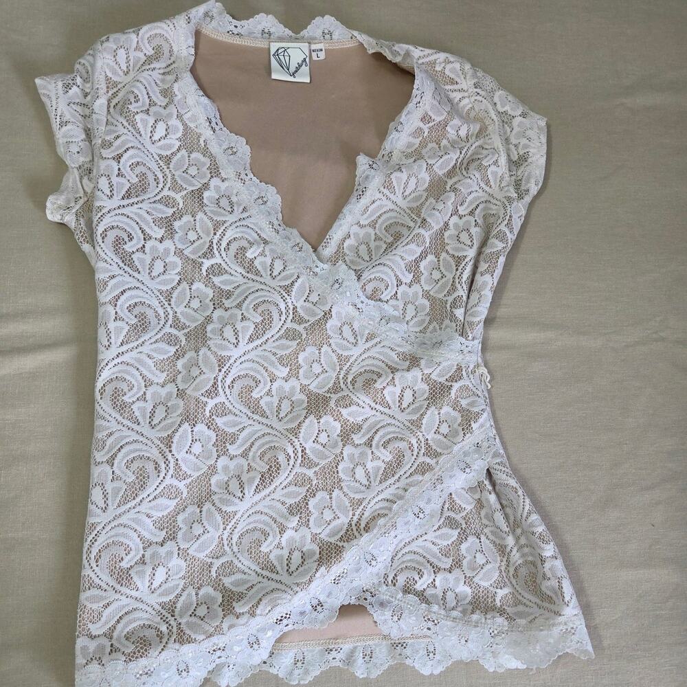 Lacy Top by Janet Chung woman's size L